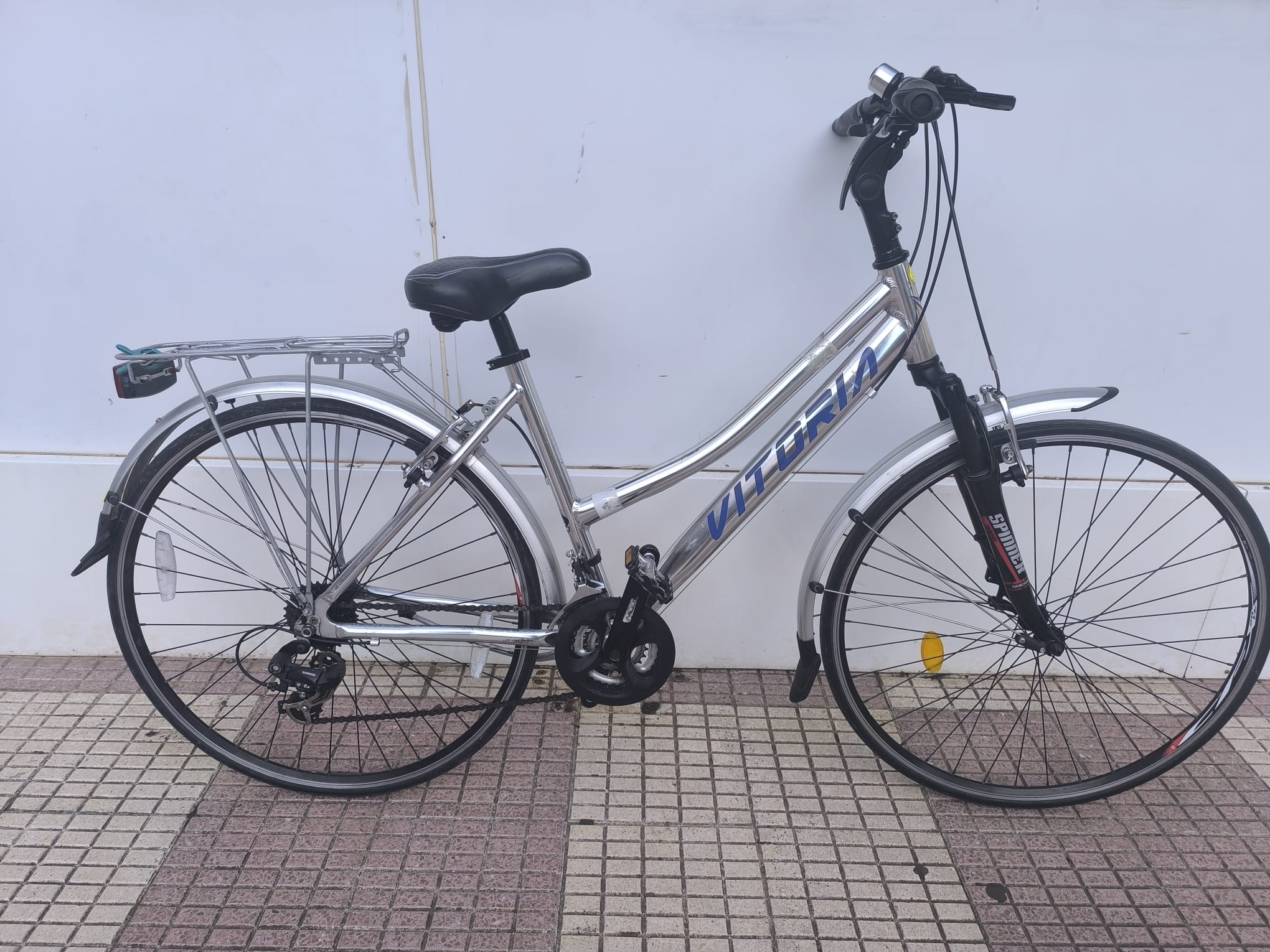 Vitoria Silver Size S/M